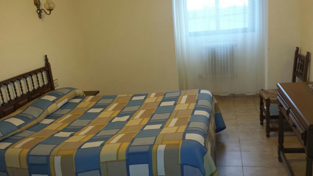 Hostal Botafumeiro Mota del Marqués Eksteriør bilde