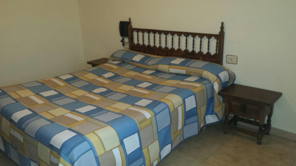 Hostal Botafumeiro Mota del Marqués Eksteriør bilde